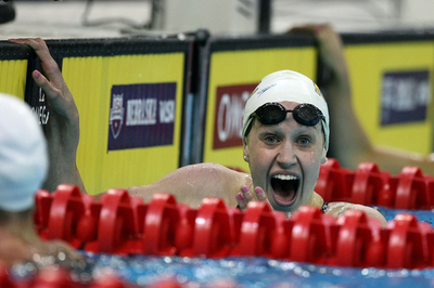 ホフ 女子400メートル個人メドレー世界新