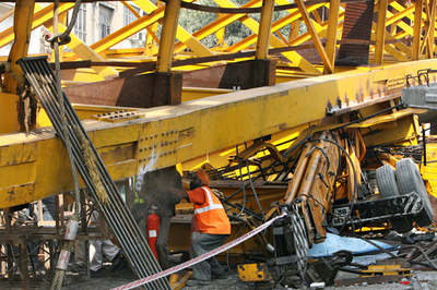 ニューデリーの鉄道工事現場で事故、2人死亡