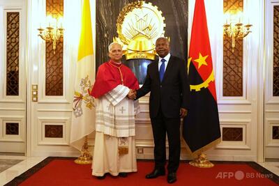アンゴラ訪問のローマ教皇、専制政治や天然資源の搾取を非難