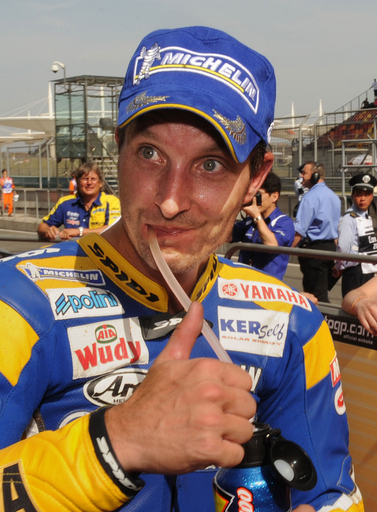 エドワーズ 中国GPでシーズン初のポールポジション