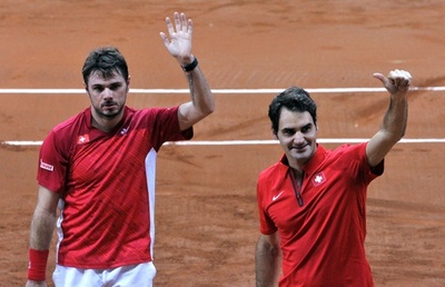 フェデラー組が複制す、スイスがデビス杯制覇に王手