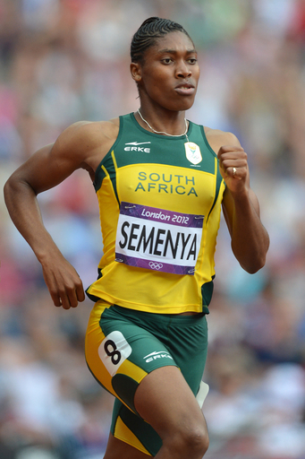 セメンヤが女子800メートル準決勝進出