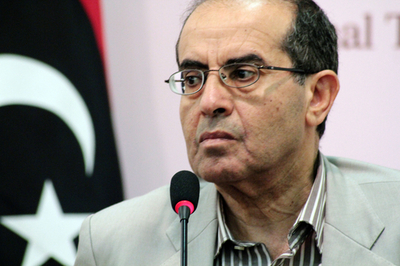 リビア、暫定政権の発足を無期限延期 人選難航か