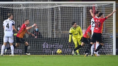 ユーベが昇格組ベネベントとドロー、ロナウド依存が浮き彫りに