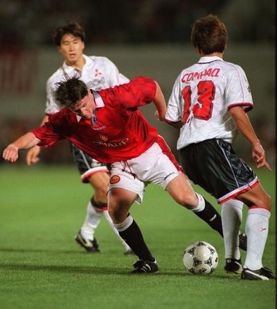 元マンUの選手が劇的転身、カトリック教会の助祭に任命される