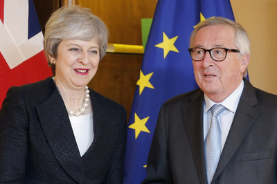 英・EU、ブレグジットめぐり「法的拘束力ある変更」で合意 