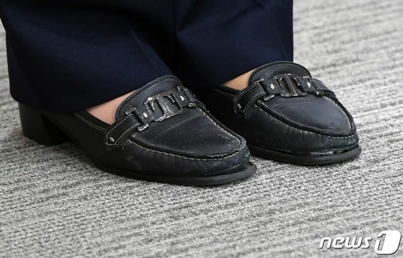 2021年10月29日、チョン・ウンギョン疾病管理庁長（当時）の足元(c)news1