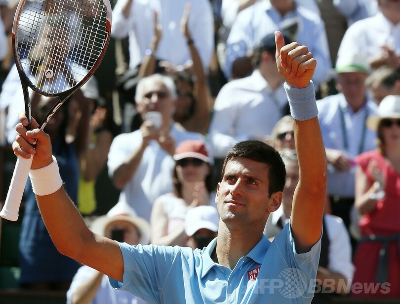 ジョコビッチがガルビスの快進撃止め決勝へ、全仏オープン