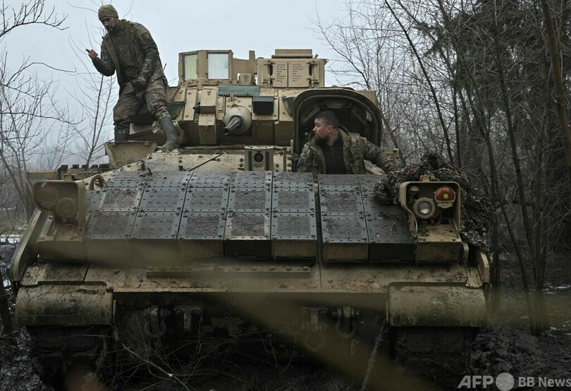ウクライナ軍、東部激戦地アウディーイウカから撤退