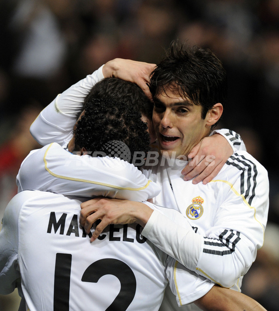 レアル・マドリード エスパニョールに快勝、カカ3か月ぶりの得点 写真