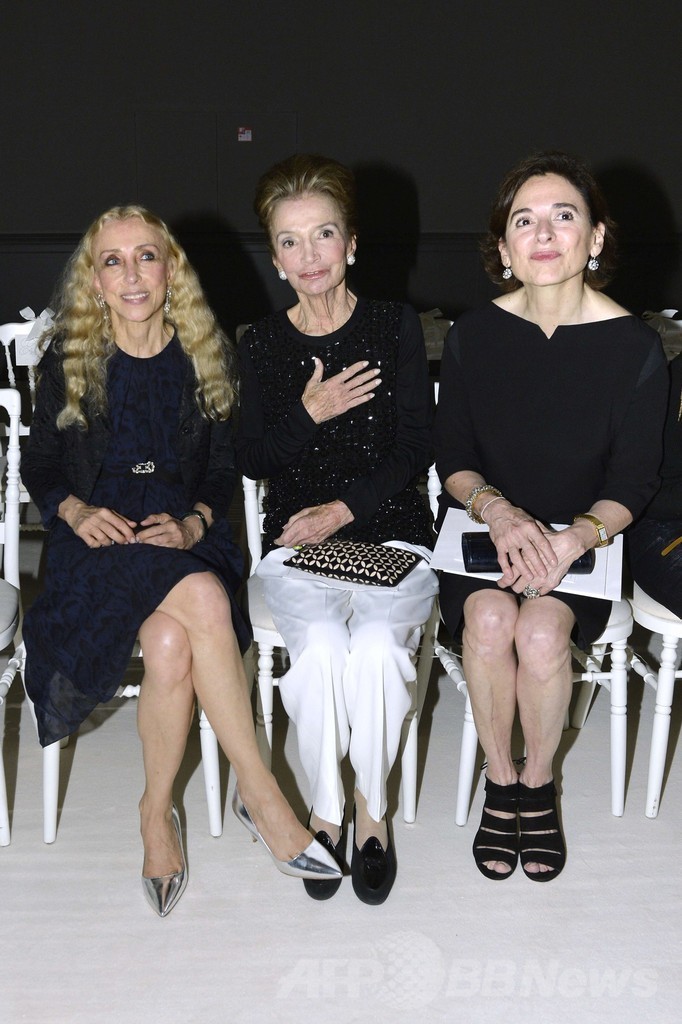 「ジャンバティスタ・ヴァリ」14/15年秋冬オートクチュールのゲストをチェック