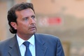 イタリア・グロッセートの裁判所を去るクルーズ船「コスタ・コンコルディア号」の元船長、フランチェスコ・スケッティーノ被告（2013年4月15日撮影）。(c)AFP/Tiziana FABI