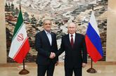 プーチン氏、中東戦争の仲介に意欲 イラン大統領と電話会談