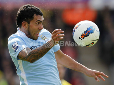 テベスがハットトリック達成、マンチェスター・シティが6得点奪い大勝