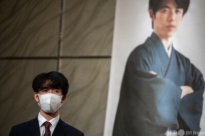 十代の星・藤井聡太三冠、新たな将棋ファン開拓 写真17枚 国際