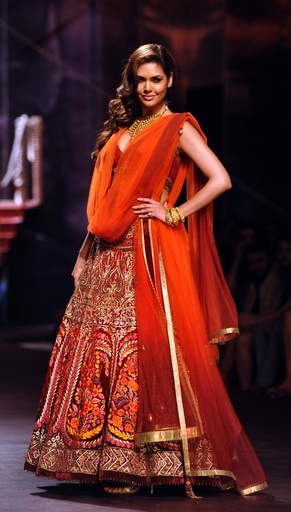 ＜インド・ブライダル・ファッション・ウィーク 2013＞JJヴァラヤ