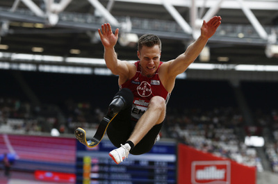 「ブレード・ジャンパー」の異名を持つレーム、圧倒的な跳躍でパラ2連覇へ