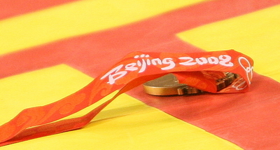 男子レスリング、判定に不満で銅メダル受け取りを拒否