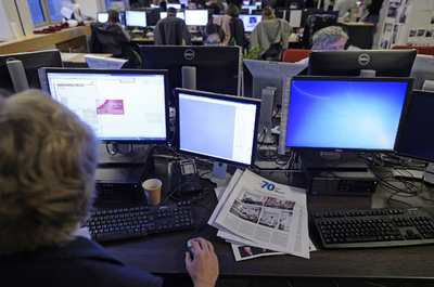 勤務中の私用メッセージで解雇は不当、欧州人権裁が判断