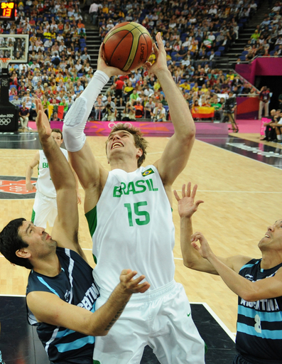 アルゼンチンがブラジルに勝利し4強入り