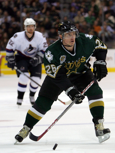 ＜06-07NHL＞スターズ オーバータイムの末カナックスに勝利 - 米国