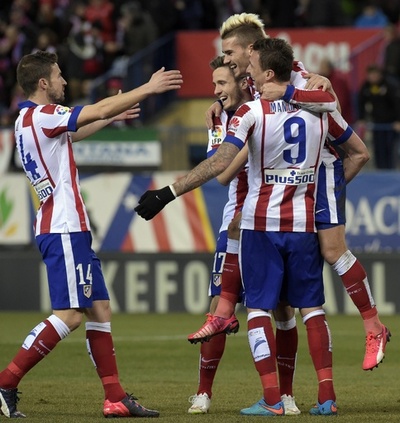 アトレティコが快勝、バルサに接近