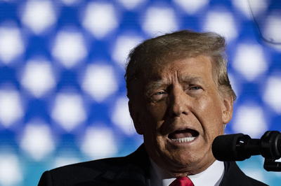 トランプ氏、15日に「重大発表」 バイデン氏最後の訴え 米中間選挙