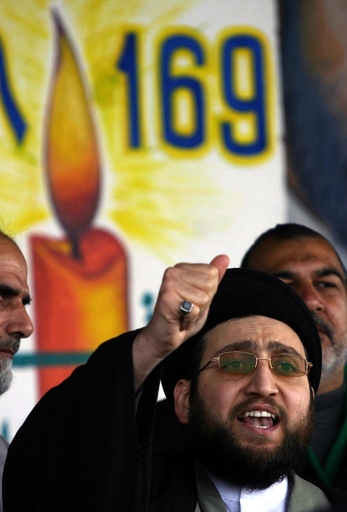 米軍がシーア派勢力有力者の息子を拘束も、直後に解放 - イラク