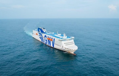 中国自主開発の大型輸出用複合燃料型フェリーが初の引き渡し