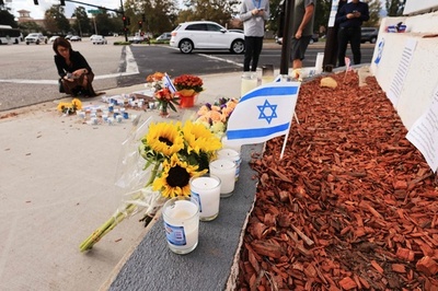 デモでユダヤ人死亡、大学教授を過失致死で起訴 米