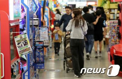 韓国・育児のために仕事を休む人口「87万人以下」過去最低