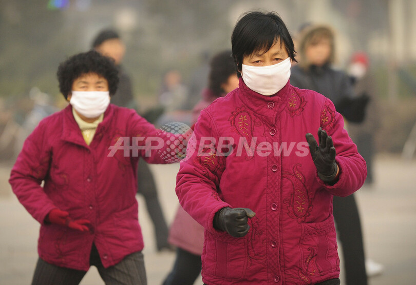 たれ込めるスモッグ、世界最悪水準の大気汚染 中国