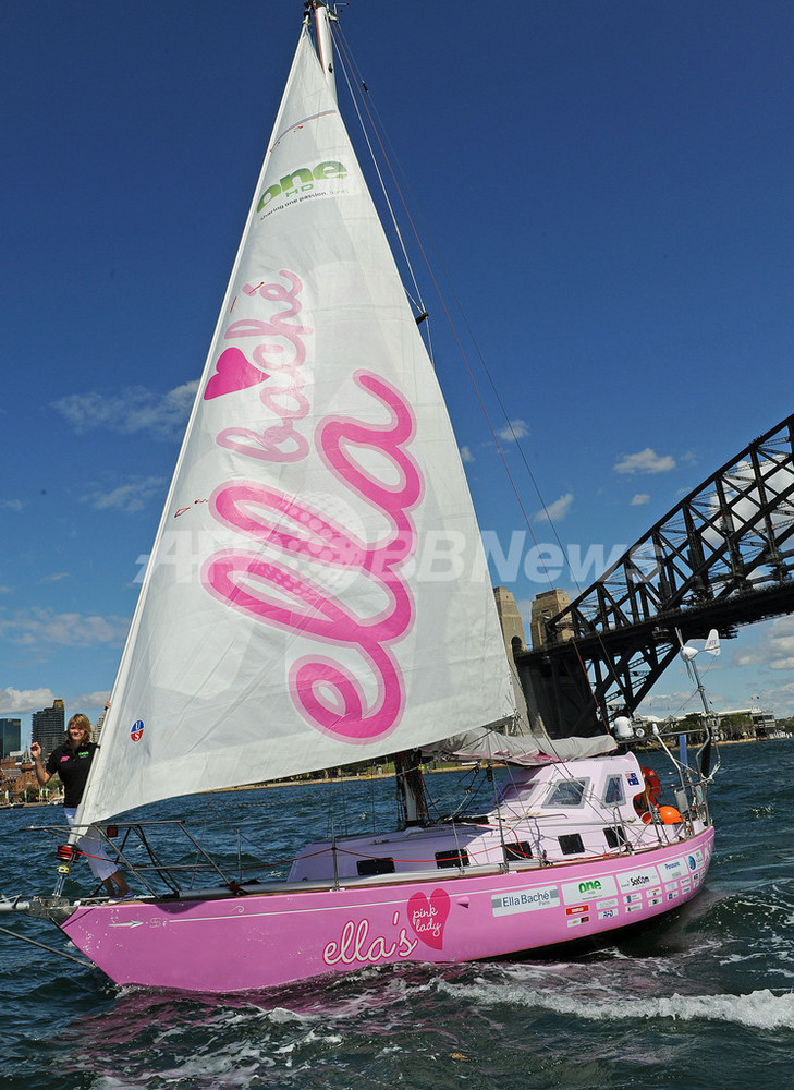オーストラリアの16歳少女、ヨットで単独世界一周の航海に出発 写真7枚 国際ニュース：AFPBB News