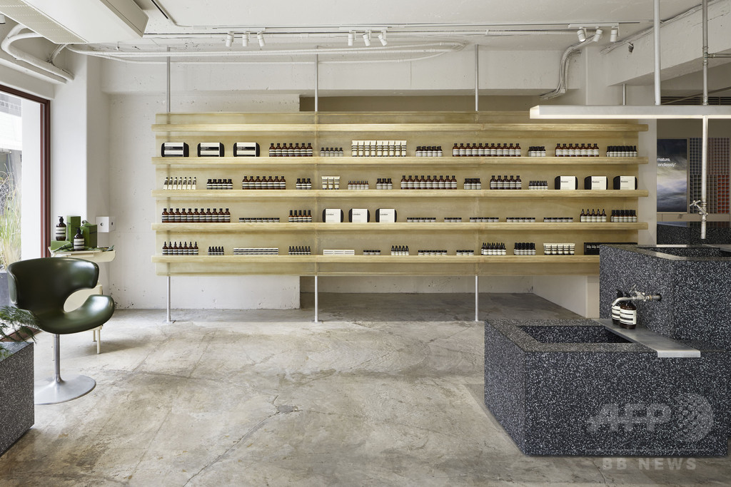 イソップ 自由が丘店オープン フランスの建築家集団シグーと日本初コラボ 写真4枚 マリ クレール スタイル Marie Claire Style