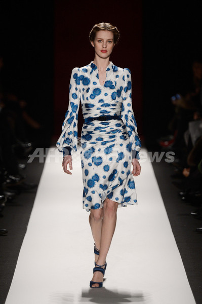 ＜13/14年秋冬NYコレクション＞キャロリーナ・ヘレラ