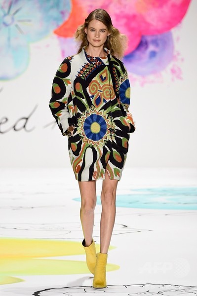 アフリカンからオリエンタルまで、「デシグアル」15/16年秋冬 