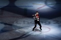 平昌冬季五輪、フィギュアスケートのエキシビションに臨むミーシャ・ジー（2018年2月25日撮影）。(c)AFP/ARIS MESSINIS