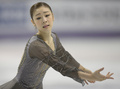 世界フィギュアスケート選手権（ISU World Figure Skating Championships 2013）は16日、カナダ・オンタリオ（Ontario）州ロンドン（London）のバドワイザー・ガーデンズ（Budweiser Gardens）で女子シングル・フリースケーティング（FS）が行われ、韓国の金妍児（Yu-Na Kim、キム・ヨナ）が合計218.31点で優勝を飾った。

演技に臨む金妍児（2013年3月16日撮影）。(c)AFP/Brendan SMIALOWSKI