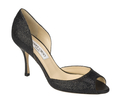 「ジミー チュウ（JIMMY CHOO）」のシューズ・コレクション「CHOO 24:7」の「LOGAN」。（c）JIMMY CHOO