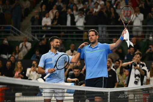 デルポトロ、引退試合でジョコと対戦 最後は二人で涙 写真14枚 国際