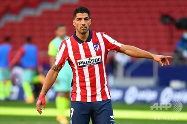 スアレスとコスタは「共存可能」、シメオネ監督が見解 写真1枚 国際