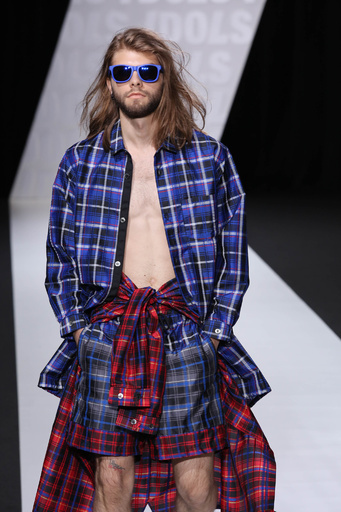 偶像テーマに新作発表、「キディル」15年春夏