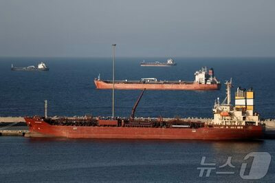 韓国船26隻がホルムズ海峡で足止め…日本・フランス関連船は通過