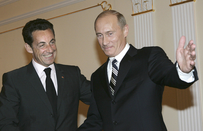 仏露首脳会談、イラン核問題で歩み寄りか