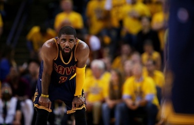 アービングがファイナル全休へ、レブロンはチームに自信