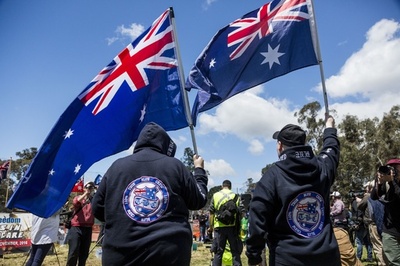 豪上院議員、移民問題の「最終的解決」と白豪主義復活要求 反発招く