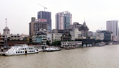 中国・広州で1000人規模の暴動、ネット上のうわさが発端