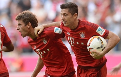 バイエルンが終盤のPKで4連勝、アウクスブルクの指揮官は判定に不満