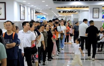 中国国慶節・中秋節連休 地方政府の食堂が人気スポットに