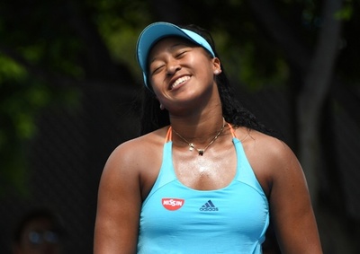 大坂がフルセットの熱戦制す、次戦は第9シードのコンタと 全豪OP